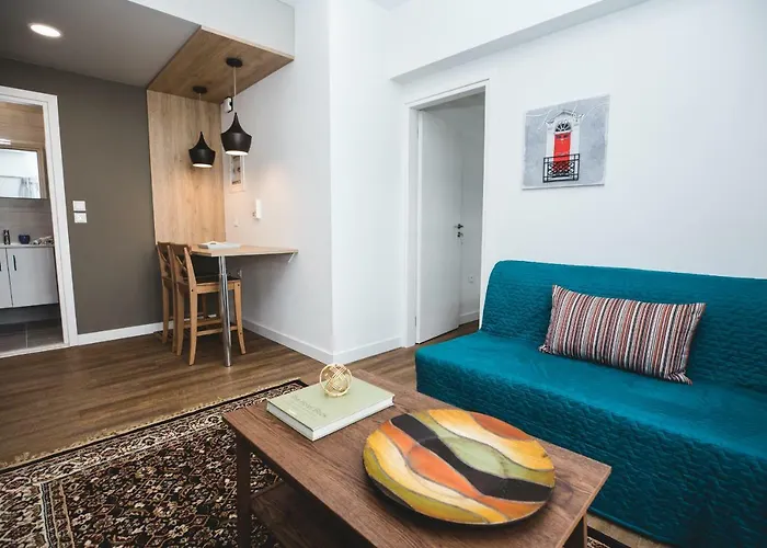 Ziva Apartment - 4Th Floor - Renovated 2019